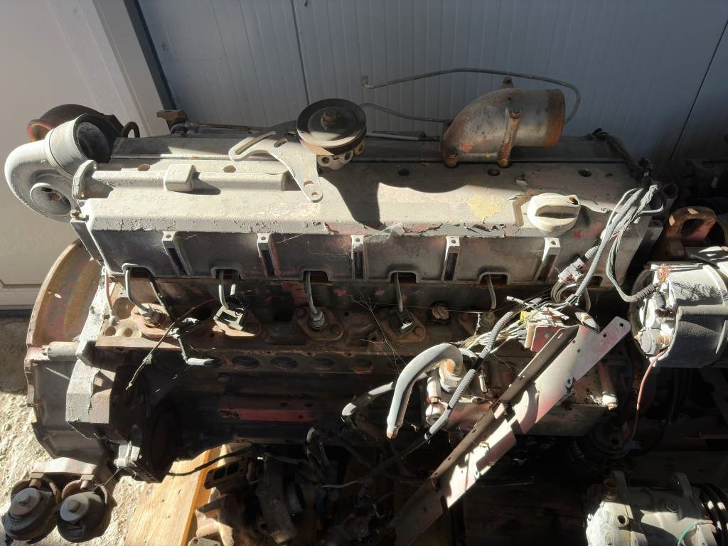 Deutz BF6M1013CP ENGINE - Motor - Építőipari gépek: 1 kép. Deutz BF6M1013CP ENGINE - Motor - Építőipari gépek: 1 kép.