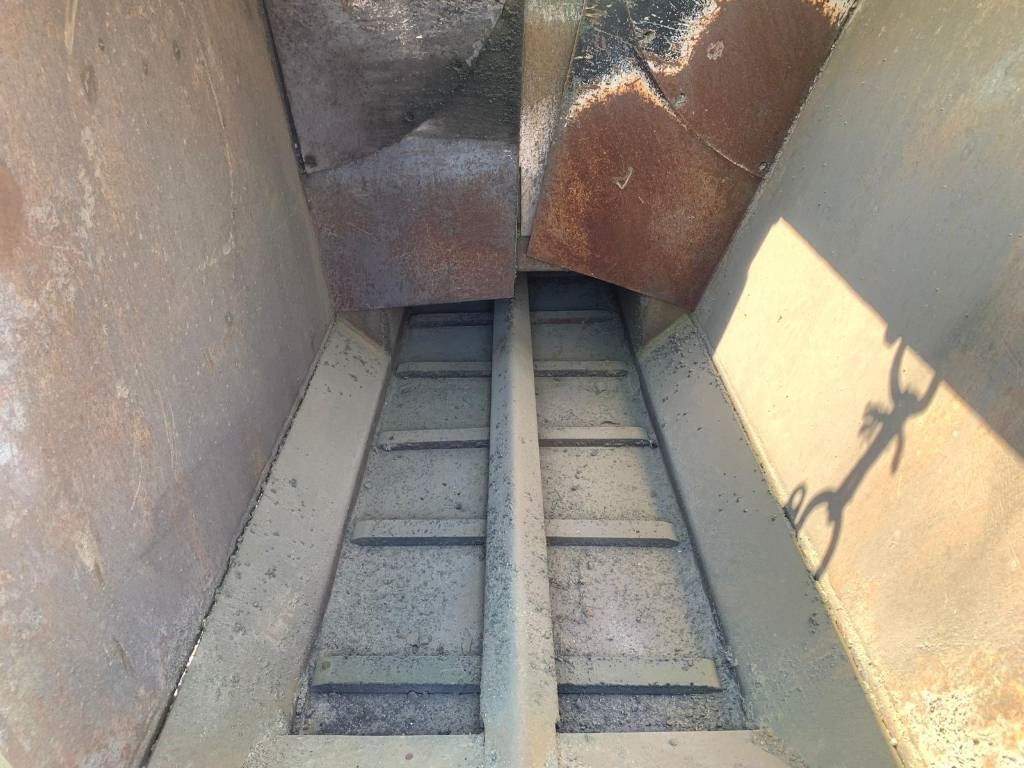 Dynapac F 5 C  lízing Dynapac F 5 C: 11 kép.