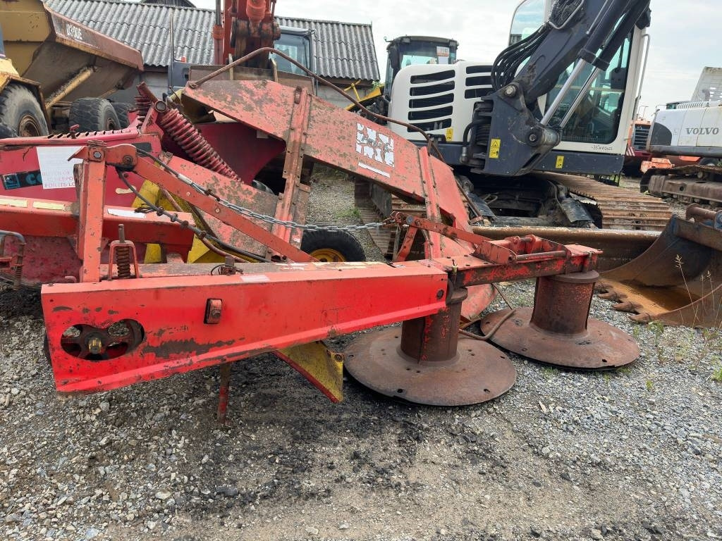 Fella KM 192 A - Fűkasza: 1 kép. Fella KM 192 A - Fűkasza: 1 kép.