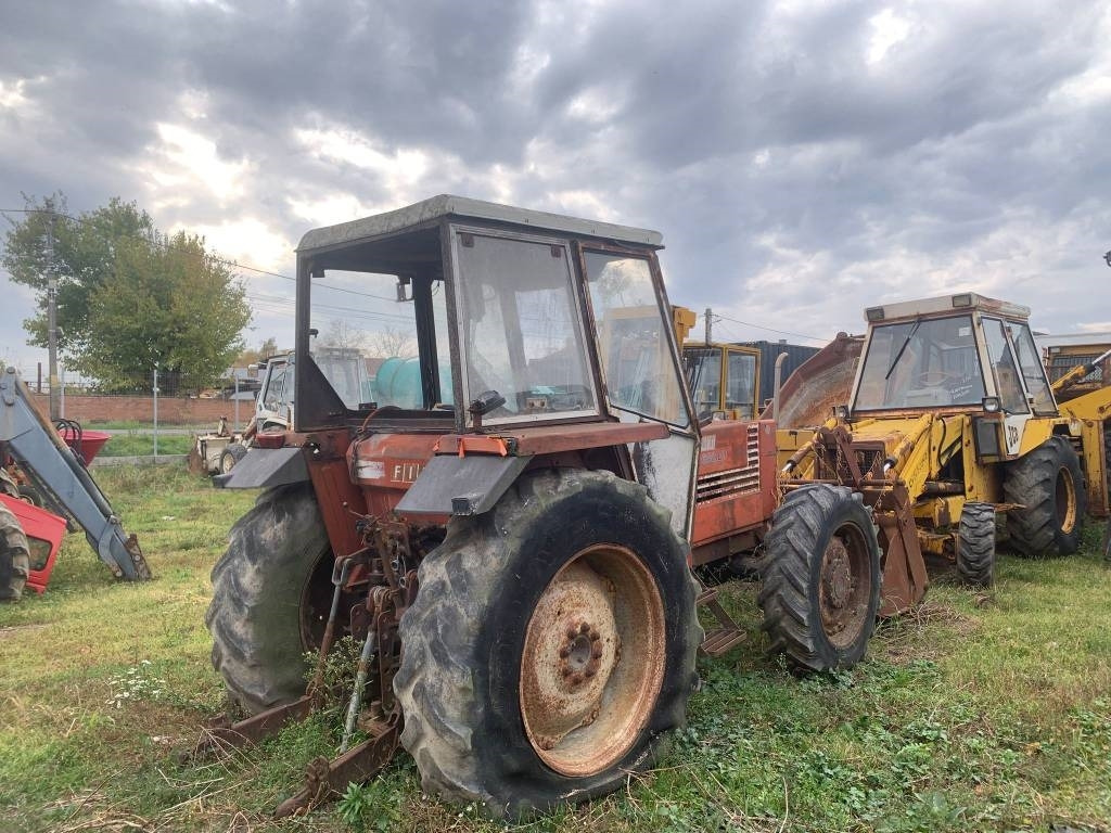 Fiat 680 DT - Traktor: 4 kép. Fiat 680 DT - Traktor: 4 kép.