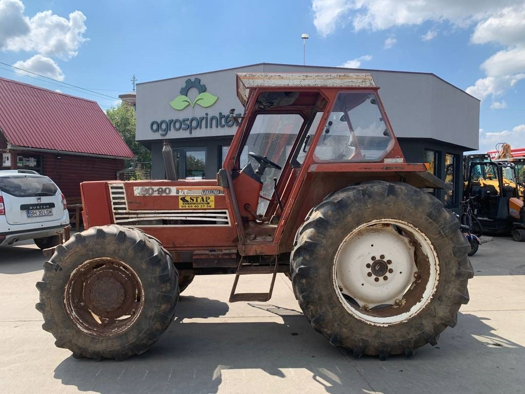 Fiat 80-90 DT - Traktor: 5 kép. Fiat 80-90 DT - Traktor: 5 kép.