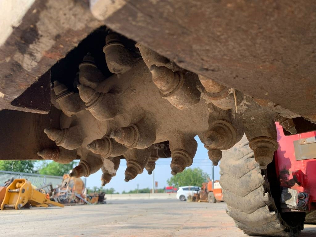 Gehl SL5625  lízing Gehl SL5625: 12 kép.