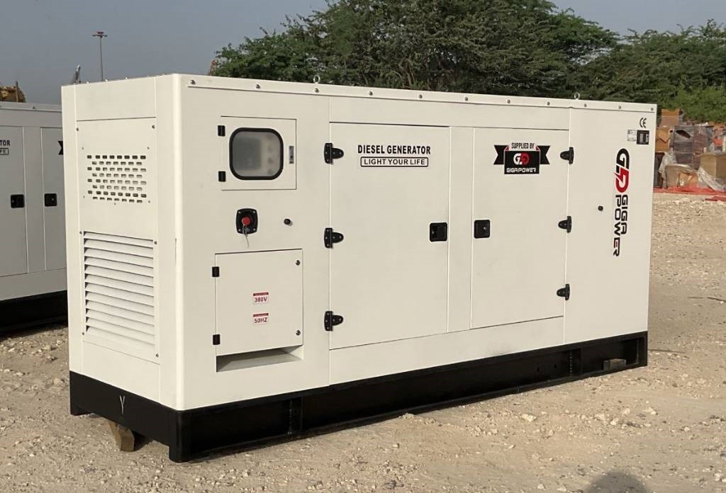Gigapower LT-W400GF - Áramfejlesztő: 1 kép. Gigapower LT-W400GF - Áramfejlesztő: 1 kép.
