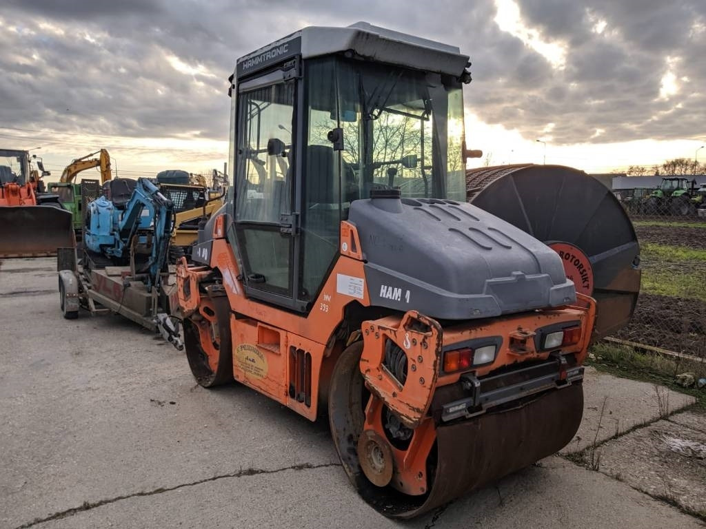 Hamm HD40 - Úthenger: 1 kép. Hamm HD40 - Úthenger: 1 kép.