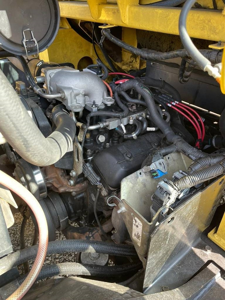Hyster H 7.0 FT9 - Gázüzemű targonca: 2 kép. Hyster H 7.0 FT9 - Gázüzemű targonca: 2 kép.
