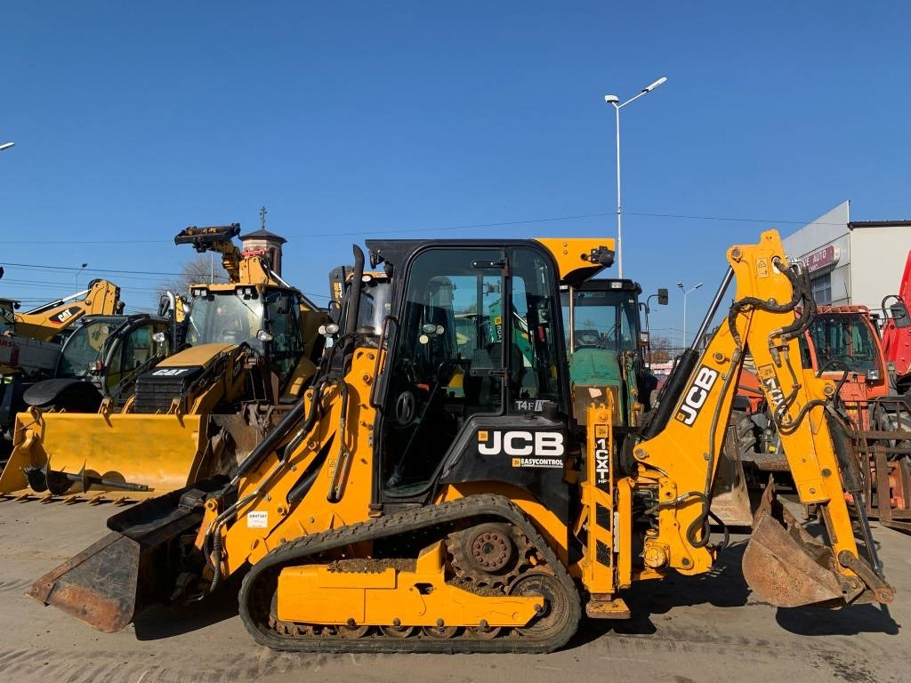 JCB 1 CXT HF - Kotrórakodó: 2 kép. JCB 1 CXT HF - Kotrórakodó: 2 kép.