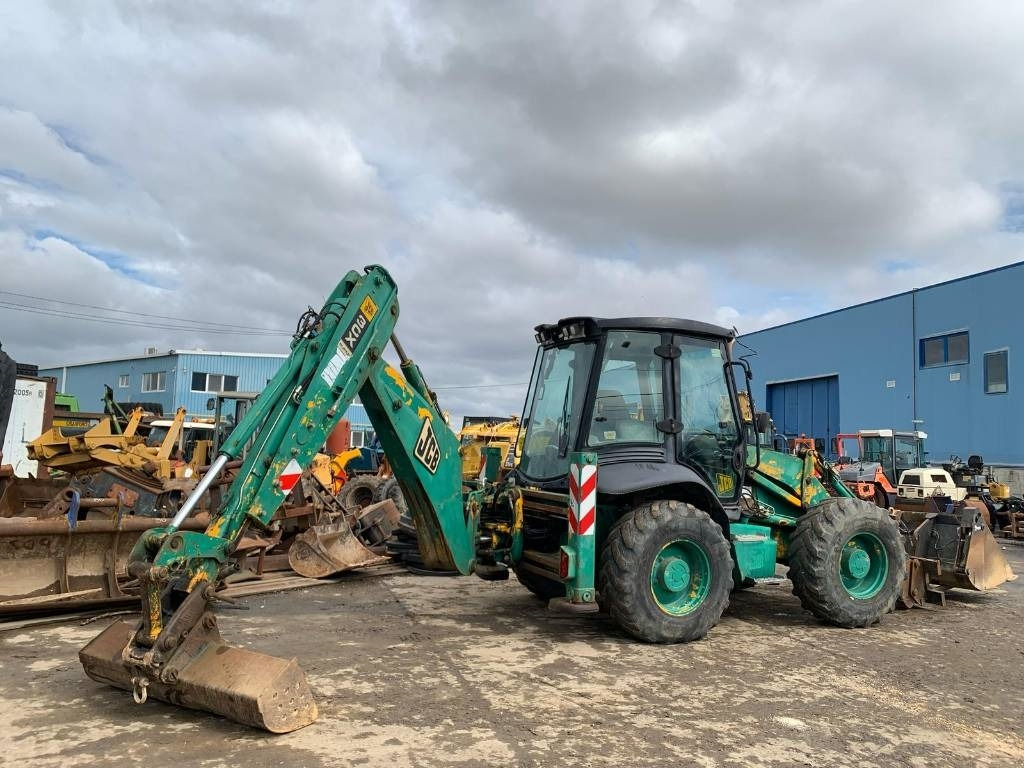 JCB 3 CX Super - Kotrórakodó: 3 kép. JCB 3 CX Super - Kotrórakodó: 3 kép.