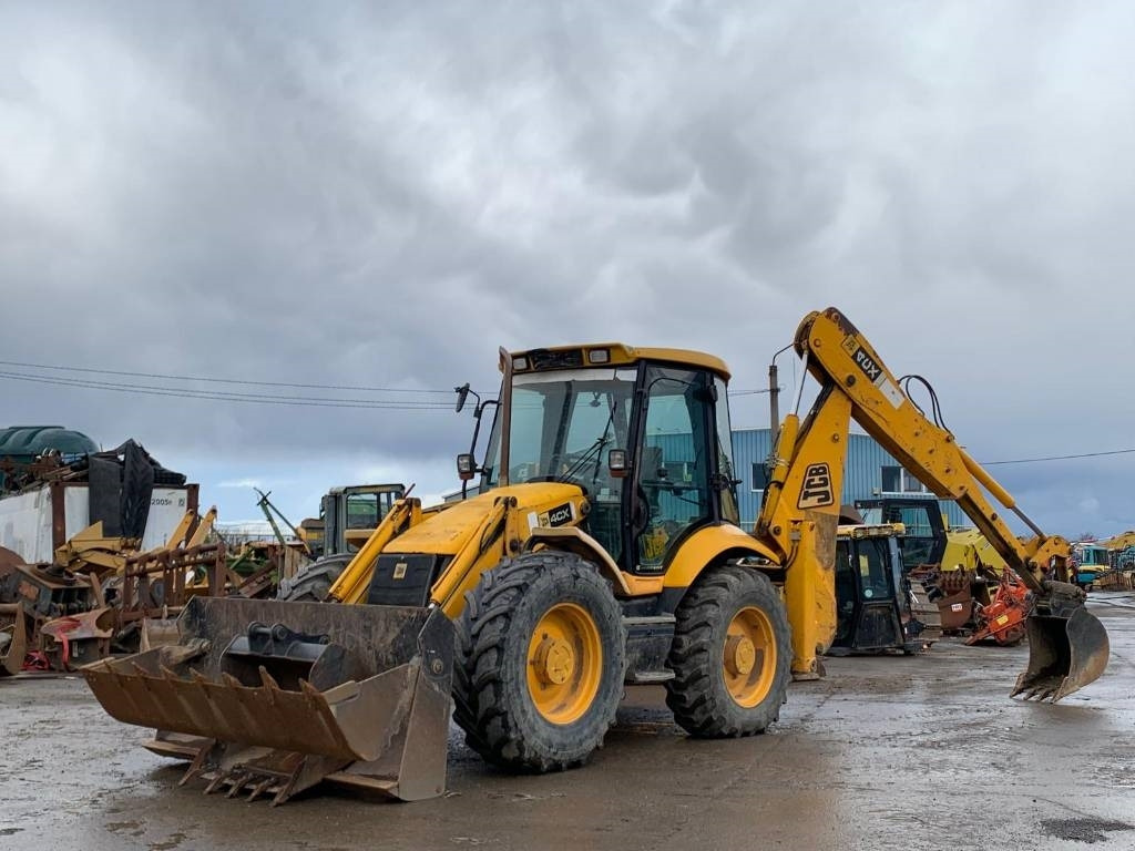 JCB 4 CX - Kotrórakodó: 1 kép. JCB 4 CX - Kotrórakodó: 1 kép.