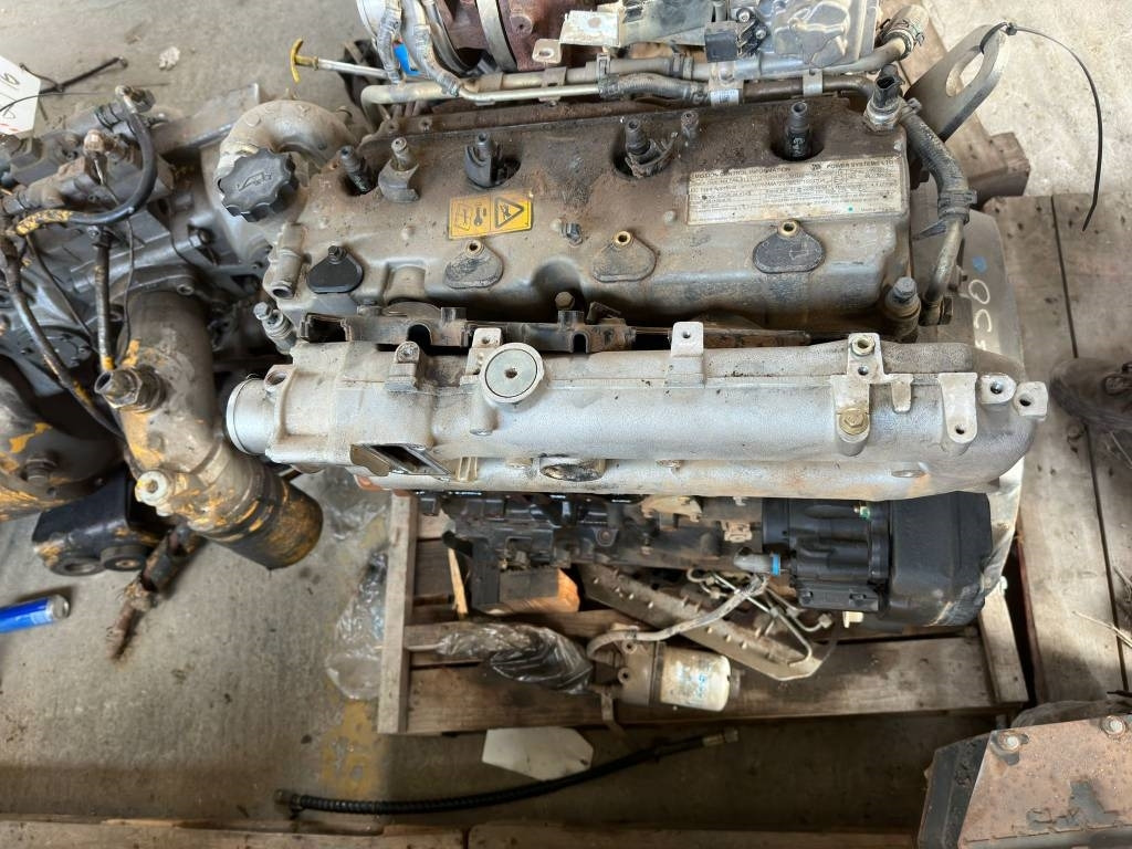 JCB 444 TA4i-81L1 ENGINE - Motor - Építőipari gépek: 1 kép. JCB 444 TA4i-81L1 ENGINE - Motor - Építőipari gépek: 1 kép.