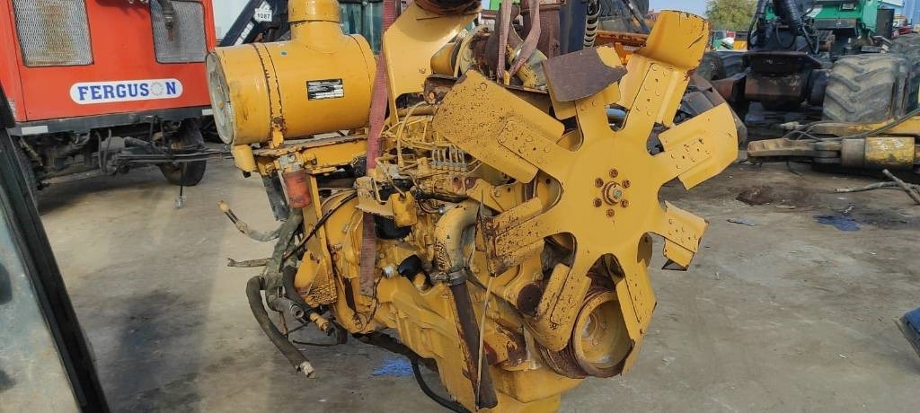 John Deere 6081 AF - Motor - Építőipari gépek: 2 kép. John Deere 6081 AF - Motor - Építőipari gépek: 2 kép.