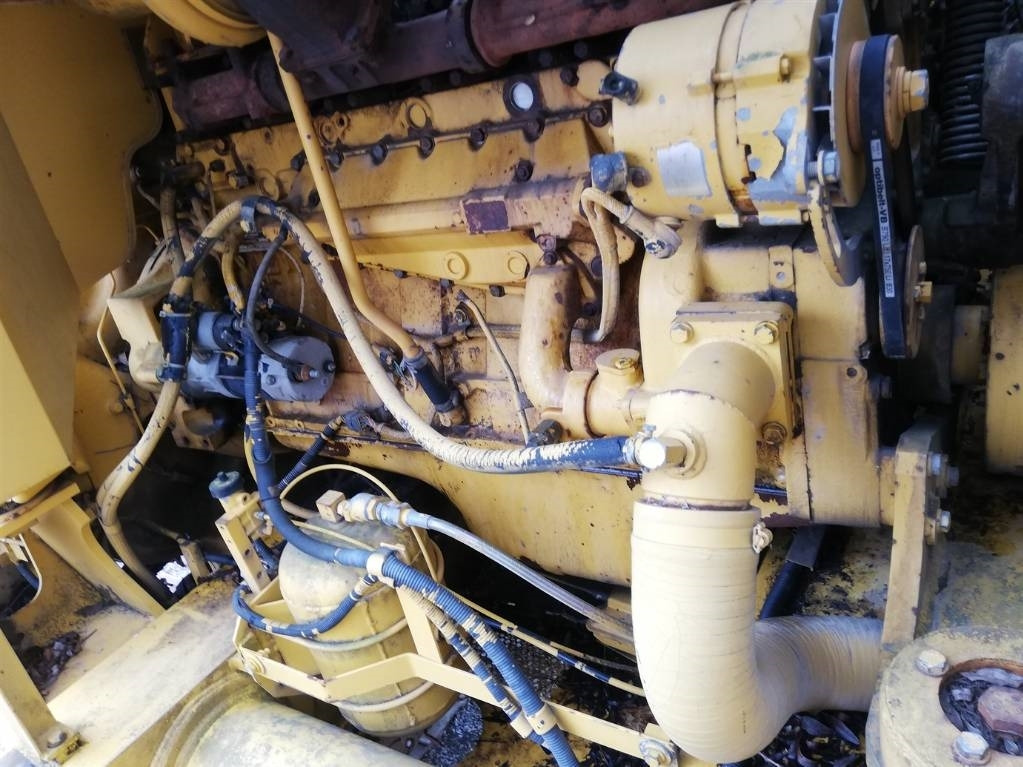 Komatsu PC 650 LC - Lánctalpas kotró: 5 kép. Komatsu PC 650 LC - Lánctalpas kotró: 5 kép.