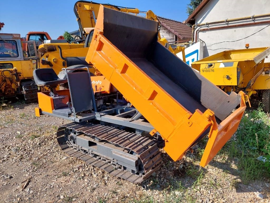 Kubota RG-15 - Minikotró: 2 kép. Kubota RG-15 - Minikotró: 2 kép.