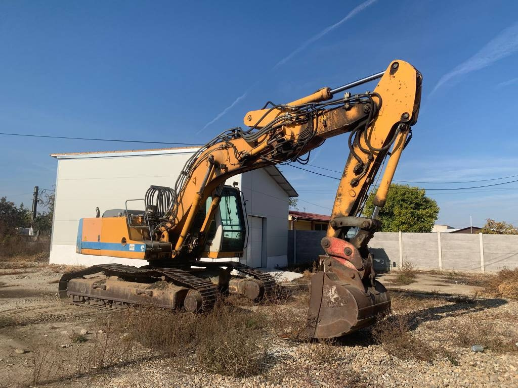 Liebherr R 914 B HD S L - Lánctalpas kotró: 1 kép. Liebherr R 914 B HD S L - Lánctalpas kotró: 1 kép.