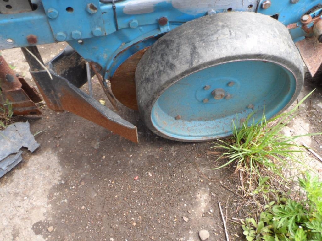 MaterMacc 6 - Precíziós vetőgép: 5 kép. MaterMacc 6 - Precíziós vetőgép: 5 kép.