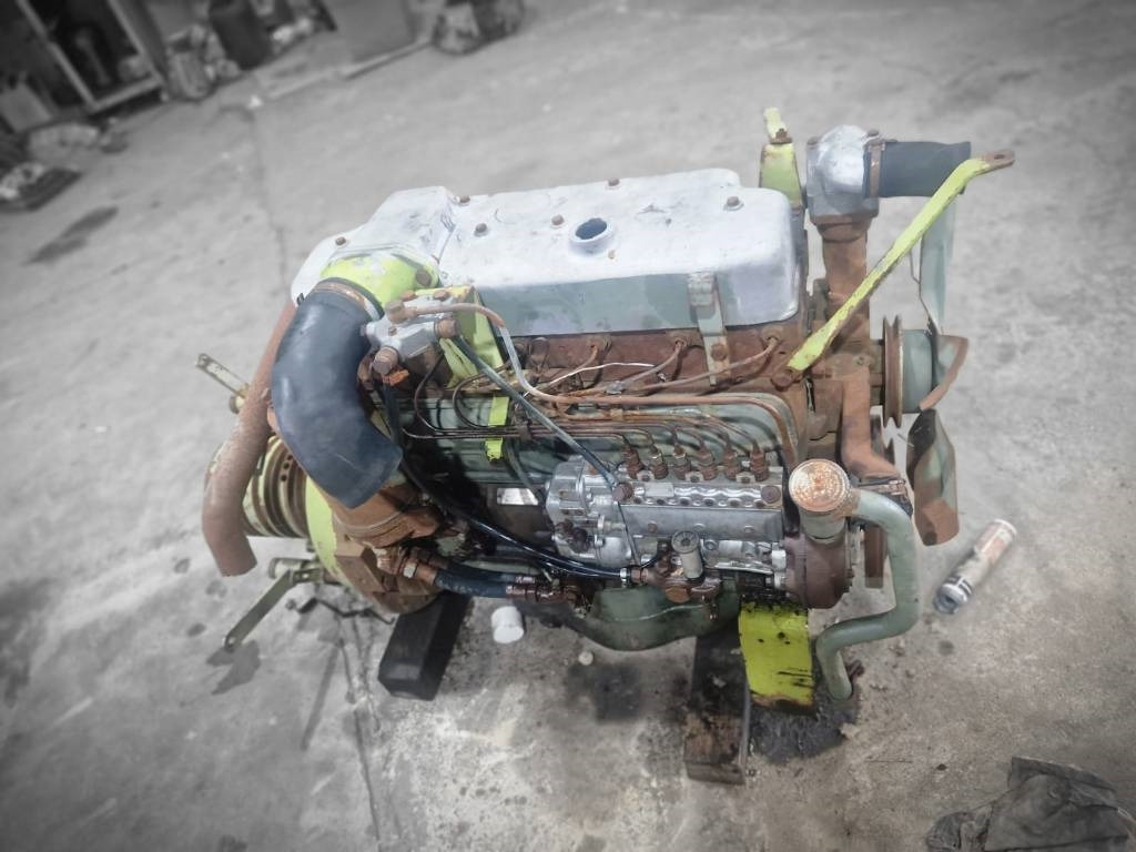 Mercedes-Benz OM 352 ENGINE - Motor - Mezőgazdasági gépek: 2 kép. Mercedes-Benz OM 352 ENGINE - Motor - Mezőgazdasági gépek: 2 kép.