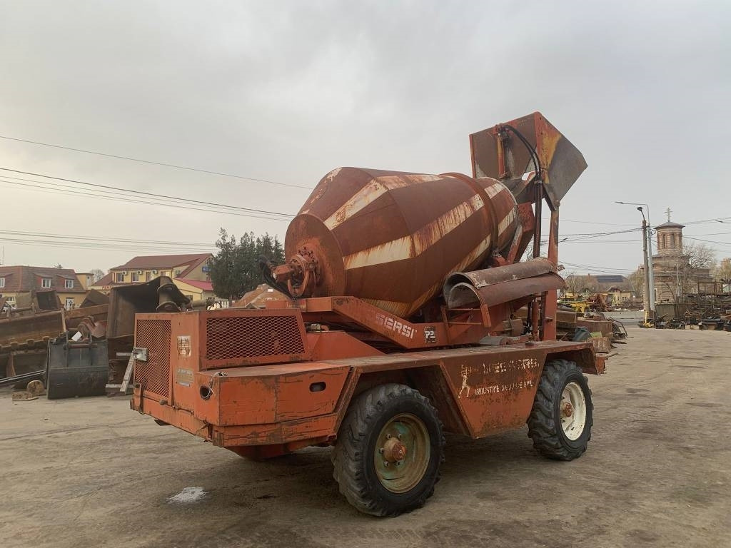 Messersi P2-R4 - Betonmixer: 3 kép. Messersi P2-R4 - Betonmixer: 3 kép.
