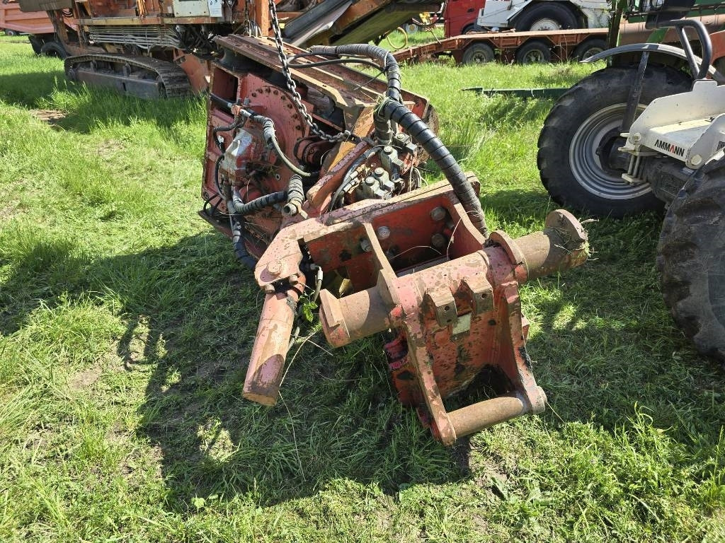 Cölöpverő Movax SP60F PILE DRIVER: 7 kép.