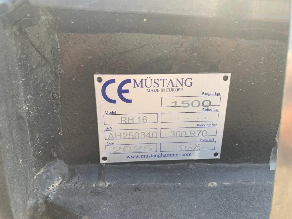 Mustang RH16 NEW - Talajfúró: 4 kép. Mustang RH16 NEW - Talajfúró: 4 kép.