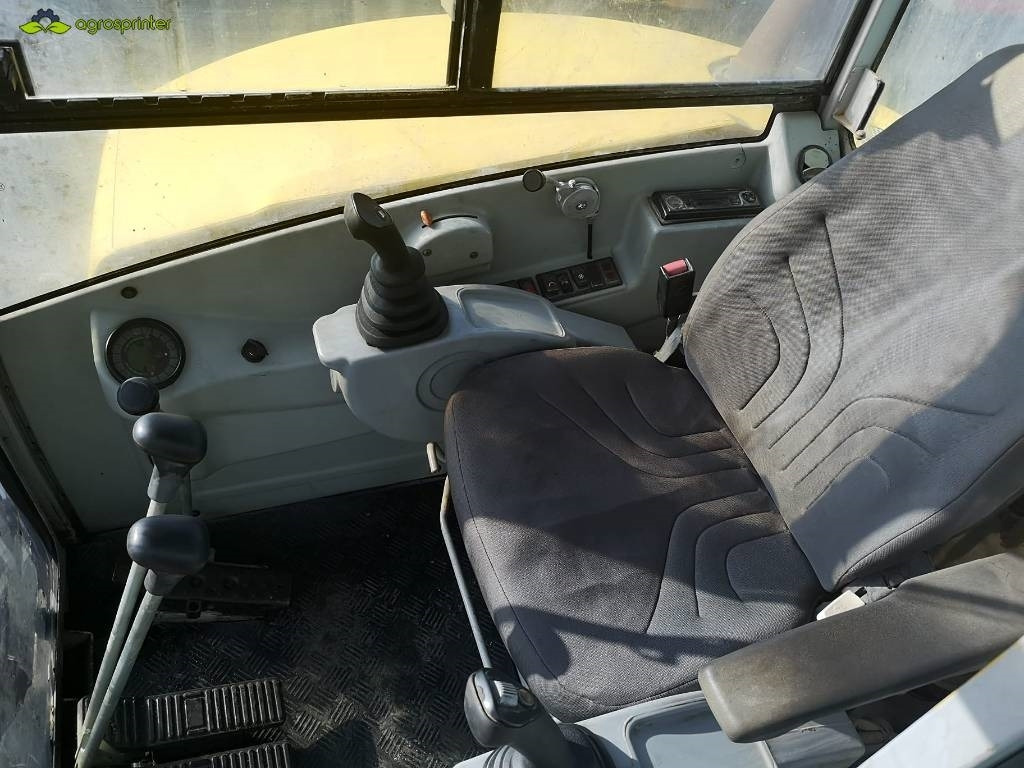 Minikotró Neuson 6003: 8 kép.