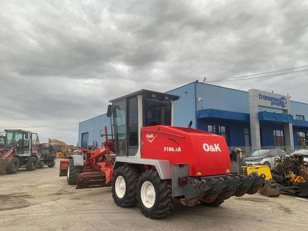 O&K F 106 A - Gréder: 4 kép. O&K F 106 A - Gréder: 4 kép.
