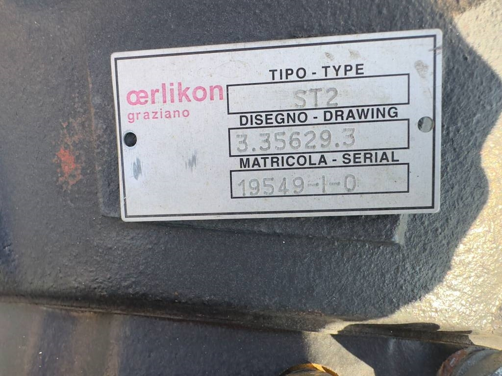 Oerlikon Graziano ST2 - Sebességváltó - Építőipari gépek: 2 kép. Oerlikon Graziano ST2 - Sebességváltó - Építőipari gépek: 2 kép.