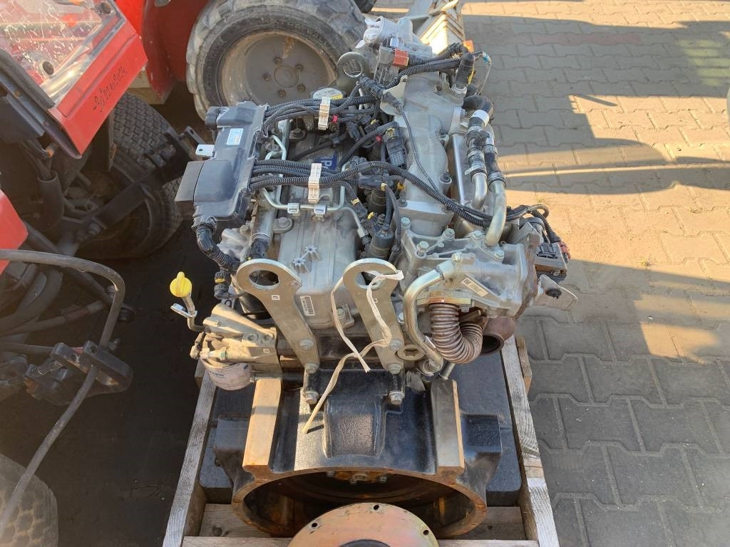 Perkins 4192/2200 ENGINE  - Motor - Építőipari gépek: 3 kép. Perkins 4192/2200 ENGINE  - Motor - Építőipari gépek: 3 kép.
