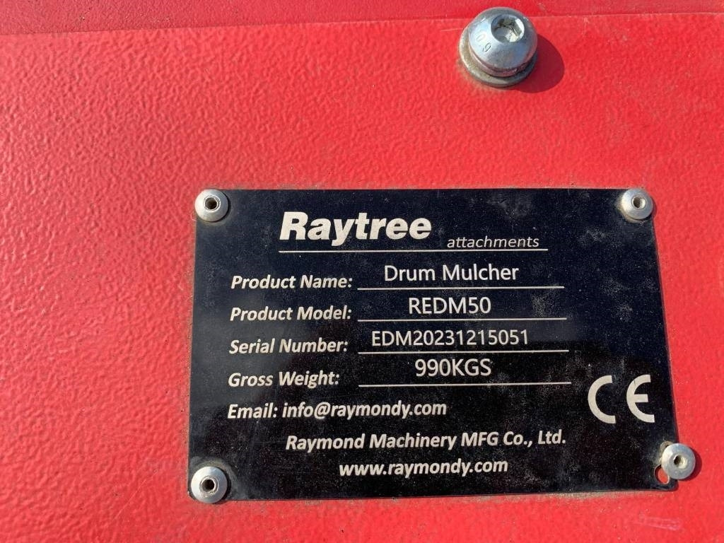 Raytree REDM50 NEW - Erdészeti mulcsozó: 5 kép. Raytree REDM50 NEW - Erdészeti mulcsozó: 5 kép.