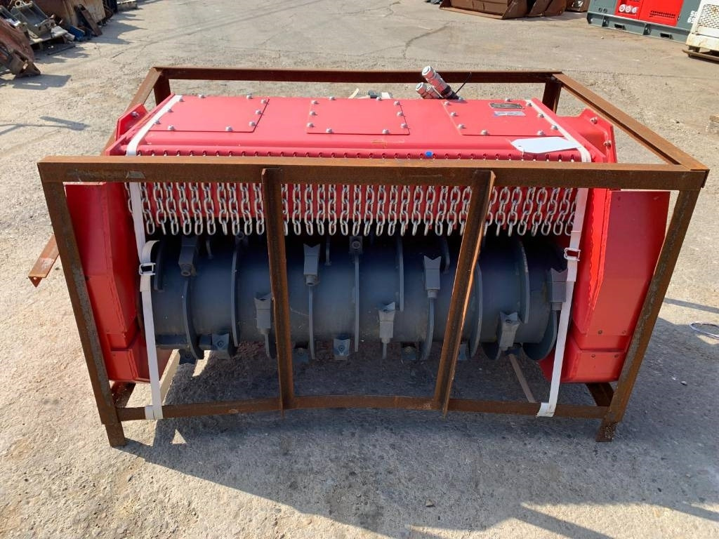 Raytree REDM50 NEW - Erdészeti mulcsozó: 1 kép. Raytree REDM50 NEW - Erdészeti mulcsozó: 1 kép.