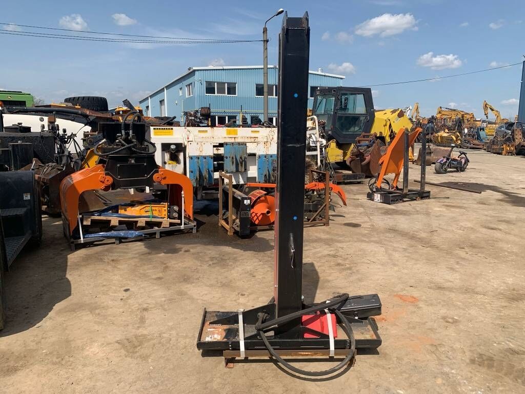 Raytree RMLS18T Raytree RMLS18T - Rönkhasító: 2 kép. Raytree RMLS18T Raytree RMLS18T - Rönkhasító: 2 kép.