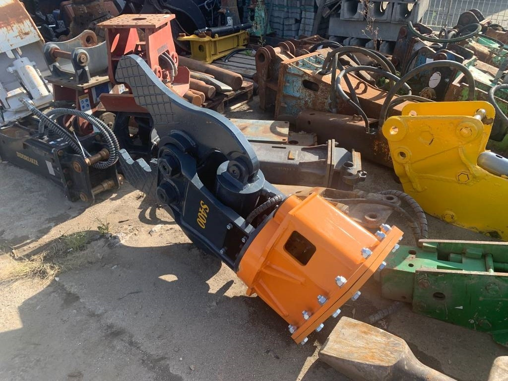 S400 - Talajfúró: 2 kép. S400 - Talajfúró: 2 kép.