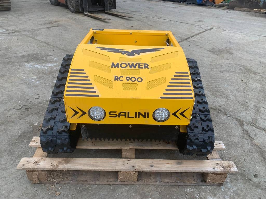 Salini RC900 - Kerti fűkasza: 1 kép. Salini RC900 - Kerti fűkasza: 1 kép.