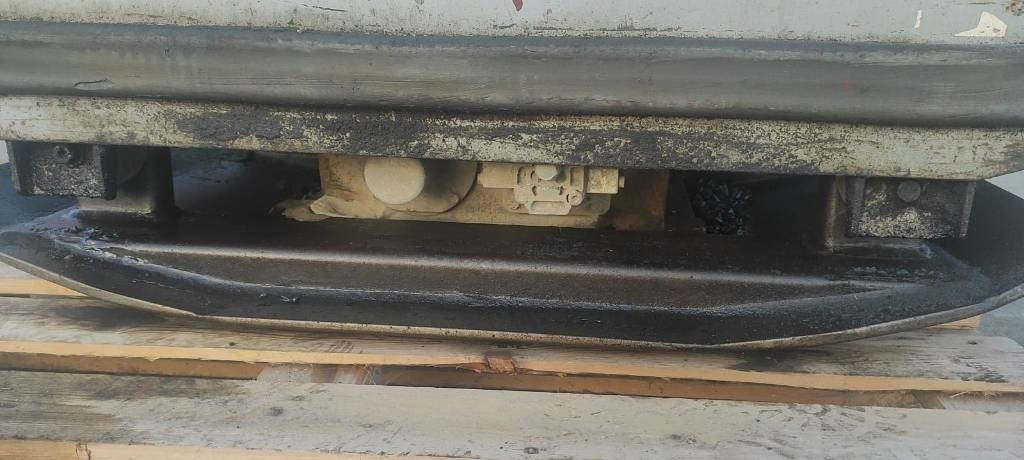 Swepac FB455 - Lapvibrátor: 4 kép. Swepac FB455 - Lapvibrátor: 4 kép.