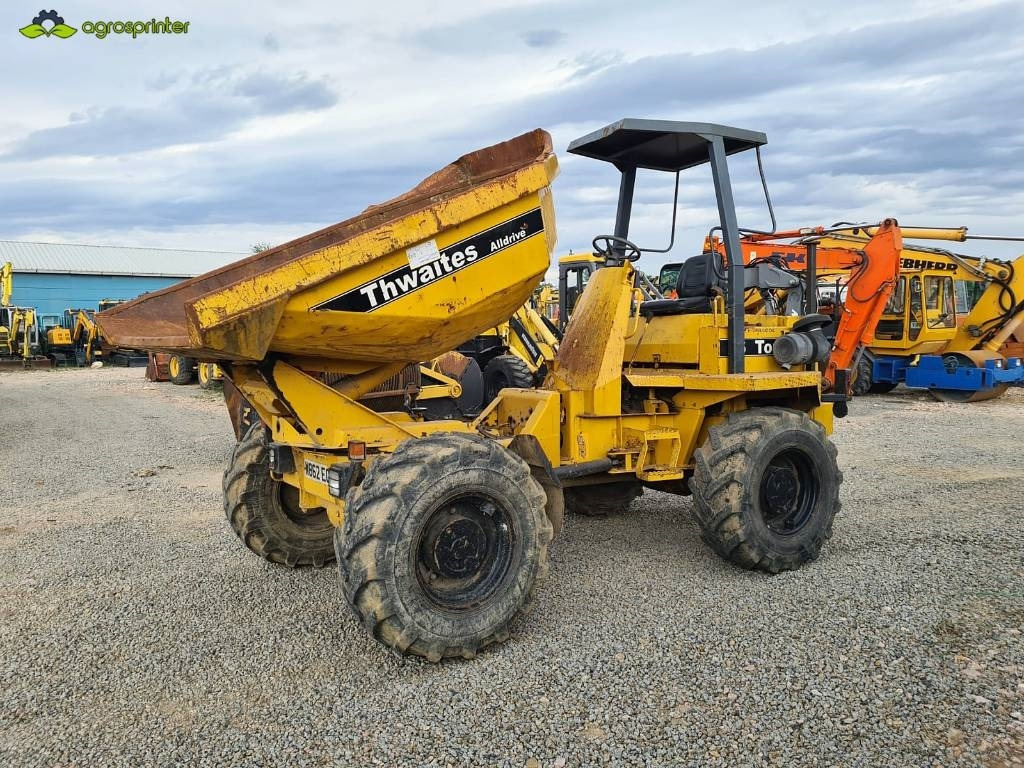 Thwaites Mach 166 - Minidömper: 2 kép. Thwaites Mach 166 - Minidömper: 2 kép.