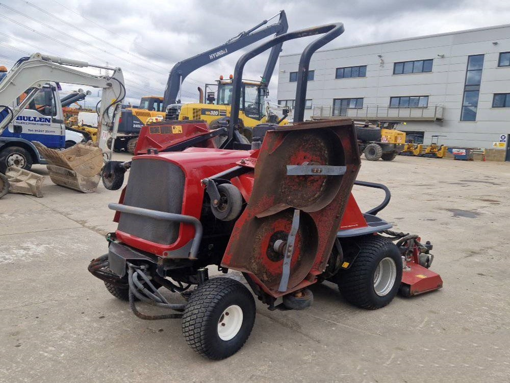 Toro R3240T - Kerti fűkasza: 3 kép. Toro R3240T - Kerti fűkasza: 3 kép.