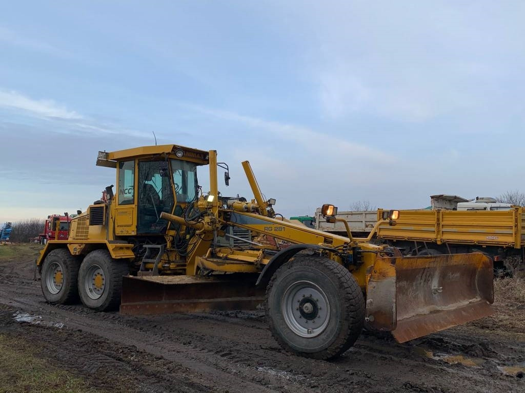 Vammas RG 281 - Gréder: 5 kép. Vammas RG 281 - Gréder: 5 kép.