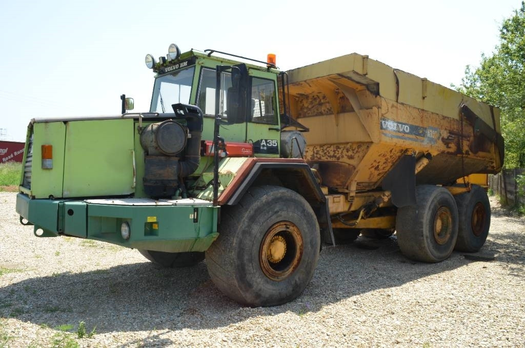 Volvo A 35 C - Csuklós dömper: 3 kép. Volvo A 35 C - Csuklós dömper: 3 kép.