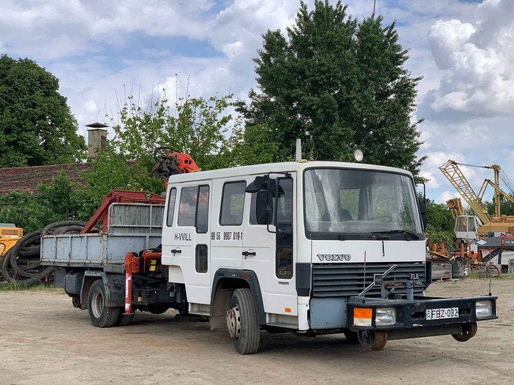 Volvo FL 611 Railway Truck - Darus autó: 1 kép. Volvo FL 611 Railway Truck - Darus autó: 1 kép.