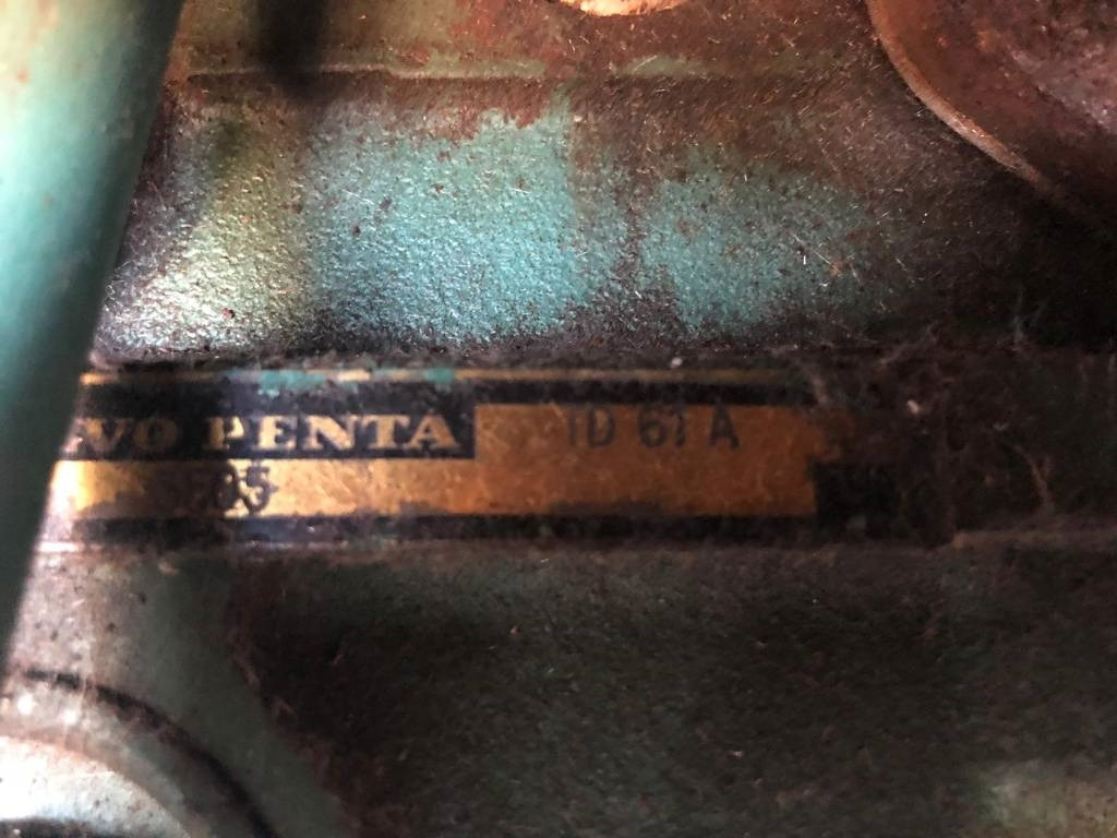 Volvo Penta TD 61A ENGINE  - Motor - Építőipari gépek: 4 kép. Volvo Penta TD 61A ENGINE  - Motor - Építőipari gépek: 4 kép.