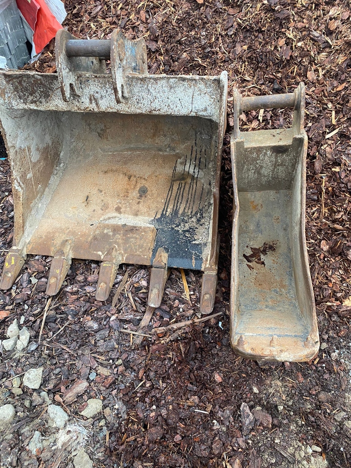 TAKEUCHI TB 290 - Minikotró: 4 kép. TAKEUCHI TB 290 - Minikotró: 4 kép.