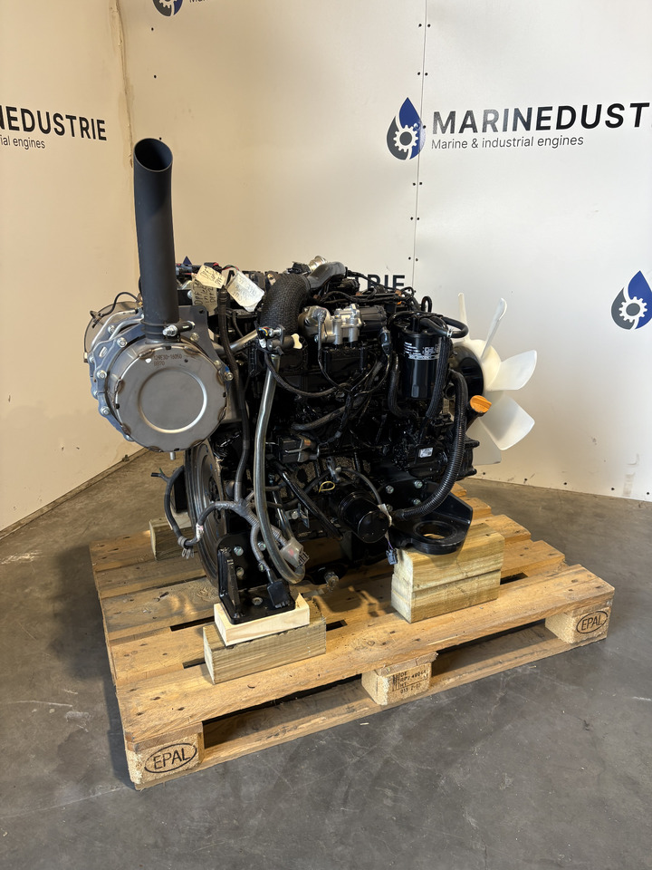 YANMAR 4TNV98CT - Motor - Építőipari gépek: 1 kép. YANMAR 4TNV98CT - Motor - Építőipari gépek: 1 kép.