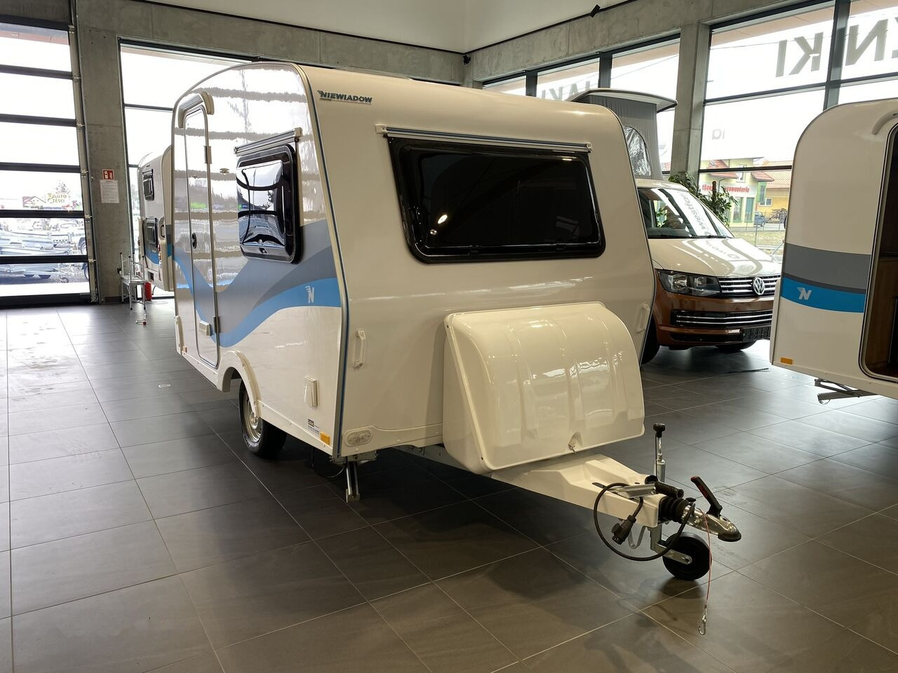 Új Lakókocsi Niewiadów NT-SPRINT sandwich caravan kemping: 10 kép.