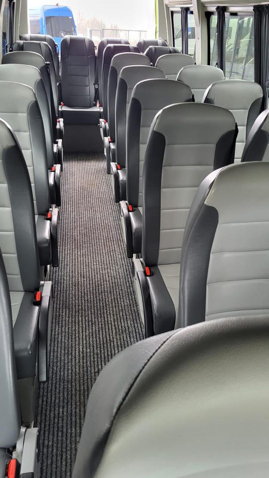 Iveco Daily 24 places + 4 standing lízing Iveco Daily 24 places + 4 standing: 12 kép.