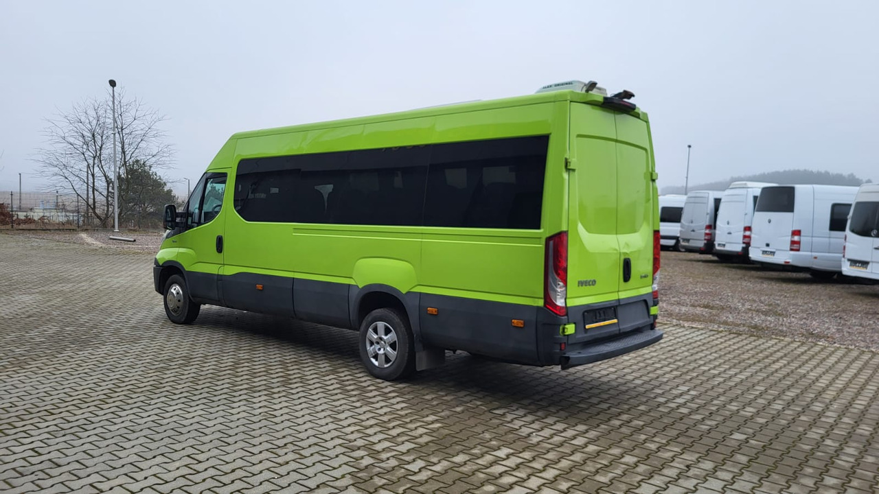 Iveco Daily 24 places + 4 standing lízing Iveco Daily 24 places + 4 standing: 7 kép.