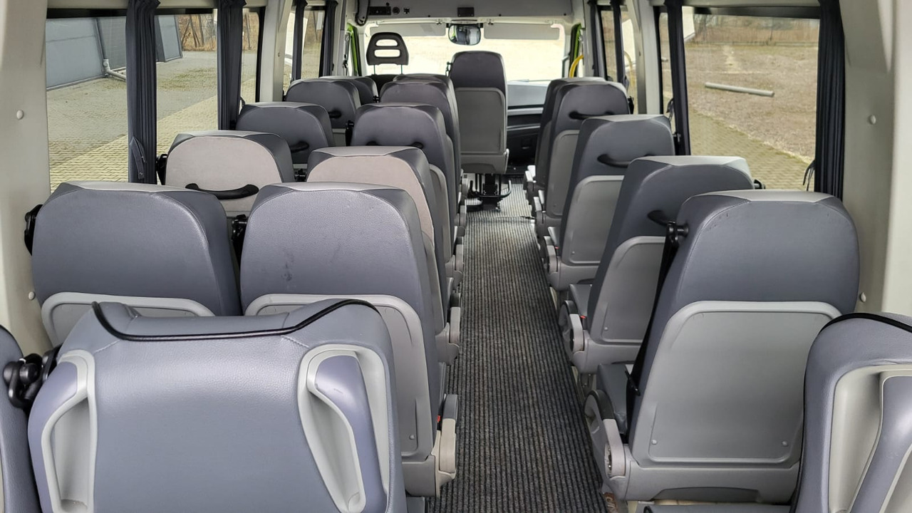 Iveco Daily 24 places + 4 standing lízing Iveco Daily 24 places + 4 standing: 13 kép.