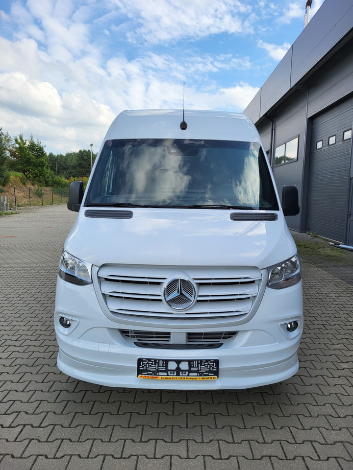 Mercedes-Benz Sprinter 517 CDI LONG 24 places + 4 standing - Helyközi busz: 2 kép. Mercedes-Benz Sprinter 517 CDI LONG 24 places + 4 standing - Helyközi busz: 2 kép.