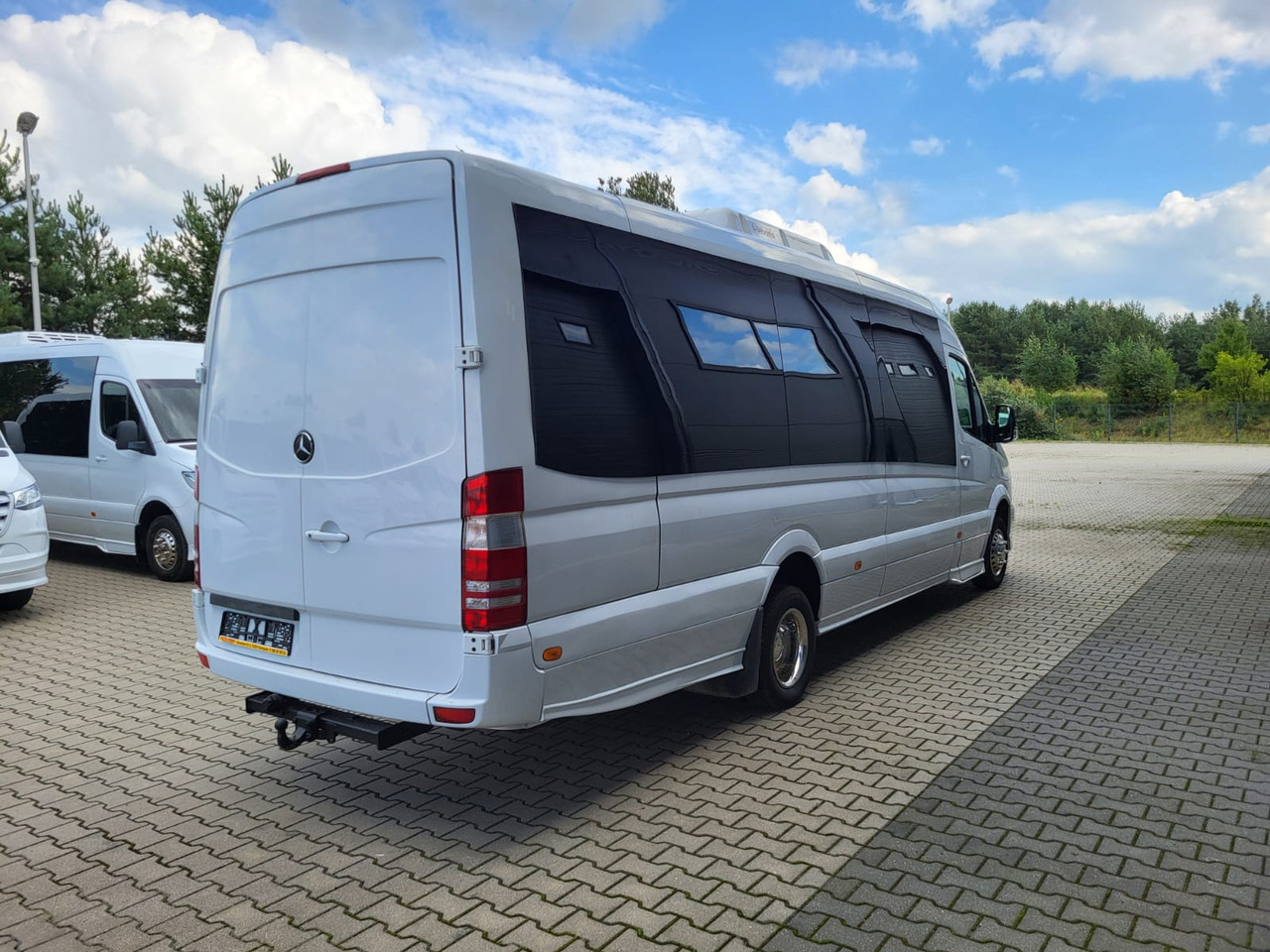 Mercedes-Benz Sprinter 519 CDI 24 places + 4 standing - Helyközi busz: 5 kép. Mercedes-Benz Sprinter 519 CDI 24 places + 4 standing - Helyközi busz: 5 kép.
