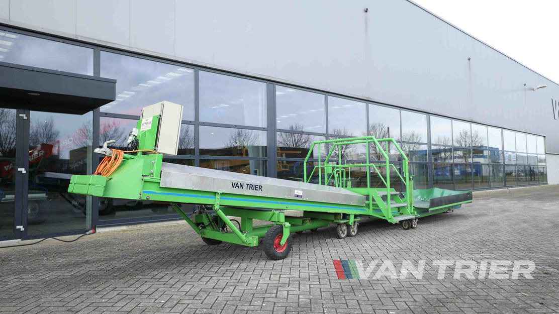 Breston 8-100 Flat conveyor - Futószalag: 3 kép. Breston 8-100 Flat conveyor - Futószalag: 3 kép.