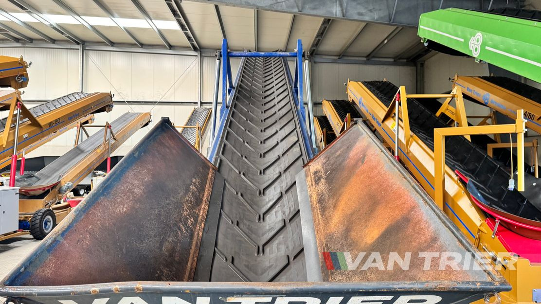 Breston HV16-80 Store loader - Futószalag: 2 kép. Breston HV16-80 Store loader - Futószalag: 2 kép.