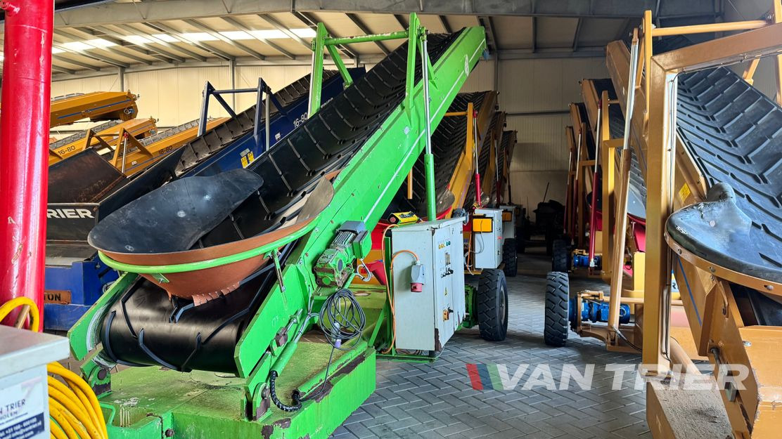 Breston Z14-80 Store loader - Futószalag: 3 kép. Breston Z14-80 Store loader - Futószalag: 3 kép.