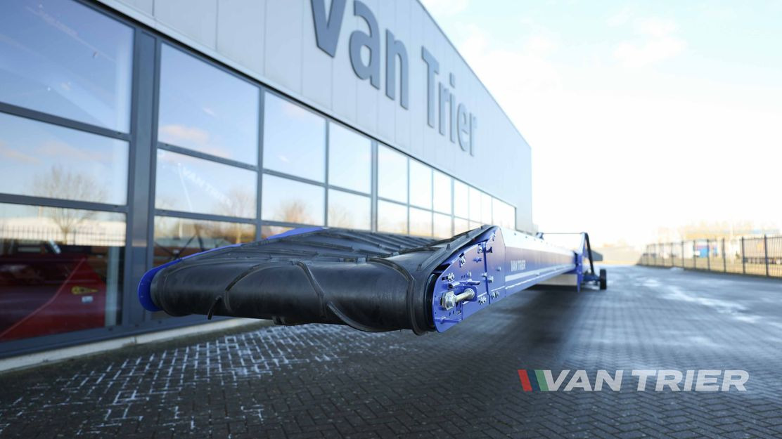 Breston Z22-100XW Ship loader - Futószalag: 4 kép. Breston Z22-100XW Ship loader - Futószalag: 4 kép.